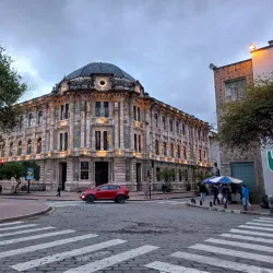Parque Calderón - Cuenca