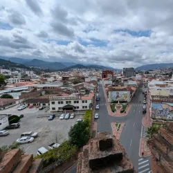 Puerta de la Ciudad - Loja