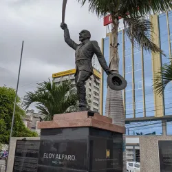 Plaza Cívica - Manta