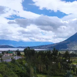 Laguna de San Pablo - Otavalo