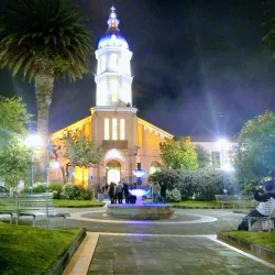 Parque Central de Otavalo - Otavalo