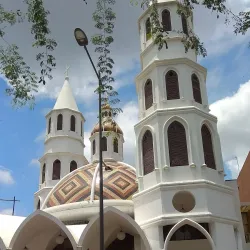 Parque Central de Chone (near Portoviejo) - Portoviejo