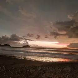 Puerto Cayo Beach - Puerto Cayo