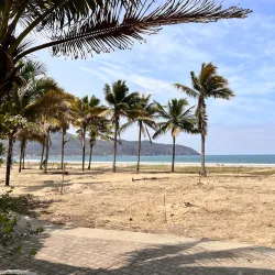 Puerto Lopez Beach - Puerto Lopez