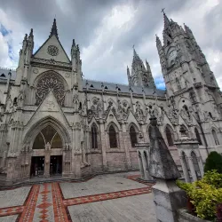 Basilica del Voto Nacional - Quito