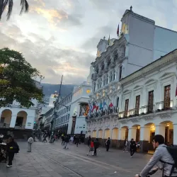 Plaza Grande (Plaza de la Independencia) - Quito