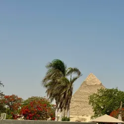 Pyramid of Khafre - Giza