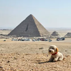 Pyramid of Menkaure - Giza