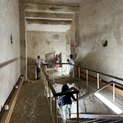 Pyramid of Menkaure - Giza