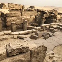 Pyramid of Menkaure - Giza