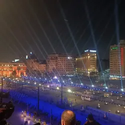 Tahrir Square (nearby in Cairo) - Giza