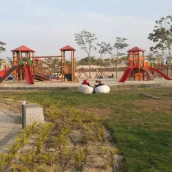 Sheikh Zayed Park - Sheikh Zayed