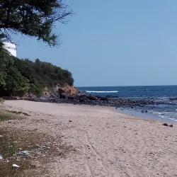 Playa Las Flores - Acajutla