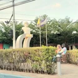 Biblioteca Municipal de Ayutuxtepeque - Ayutuxtepeque