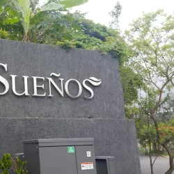 Plaza La Libertad - Nuevo Cuscatlan