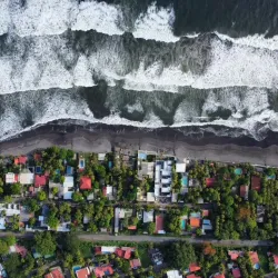 Surfing Lessons and Rentals - Puerto De La Libertad