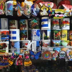 Mercado Nacional de Artesanías - San Salvador