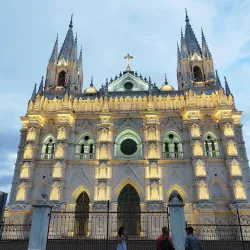 Santa Ana Cathedral (Catedral de Santa Ana) - Santa Ana