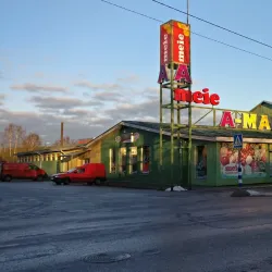 Elva Market Square - Elva