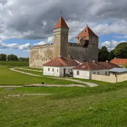 Kuressaare Episcopal Castle Park - Kuressaare
