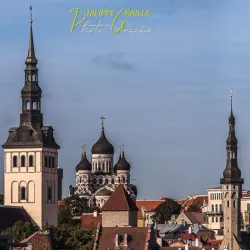 Town Hall Square (Raekoja plats) - Tallinn