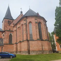 Tartu Town Hall and Town Hall Square - Tartu