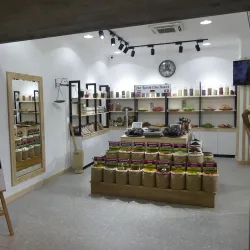 Local Art and Craft Shops - Port Louis South