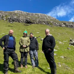 Nearby Fjord Exploration - Lambi