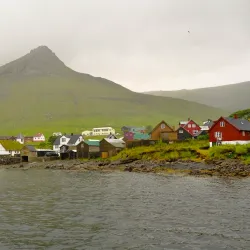 An image showcasing the beauty of Oyndarfjordur