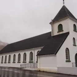 Oyrarbakki Village - Oyrarbakki