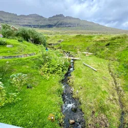 Nearby Cliffs and Viewpoints - Saltangara