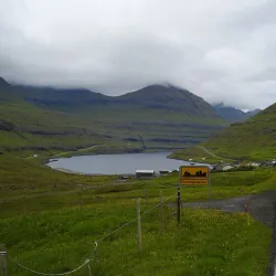 Funningsfjørður Fjord - Strendur