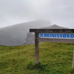 Beinisvørð Cliffs - Sumba