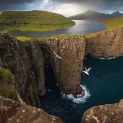 Sørvágsvatn Lake (near Vestmanna) - Vestmanna