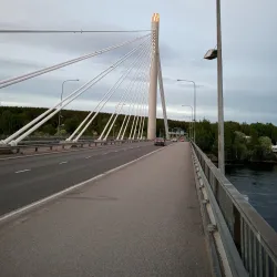 Lumberjack's Candle Bridge (Jätkänkynttilä) - Rovaniemi