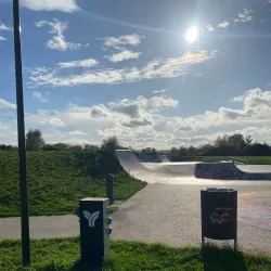 Le Parc des Sports - Acheres