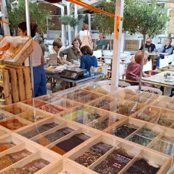 Marché d'Aix-en-Provence (Aix Market) - Aix-en-Provence