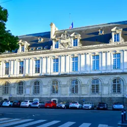 Hôtel de Ville (City Hall) - Amiens