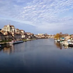 Yonne River Promenade - Auxerre