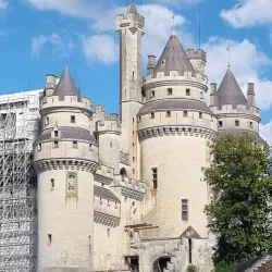 Nearby Château de Pierrefonds - Berny-Riviere