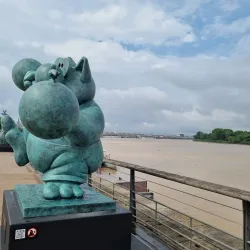 Place de la Bourse and the Water Mirror - Bordeaux