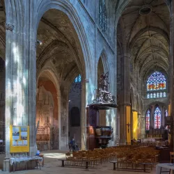 Saint-Michel Basilica and Market - Bordeaux