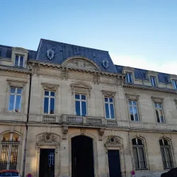 Cambrai Town Hall (Hôtel de Ville) - Cambrai