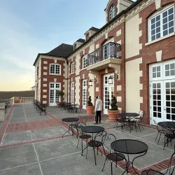 Local Vineyards and Wine Tasting - Campagne