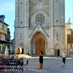 Place Saint-Vincent - Chalon-sur-Saône