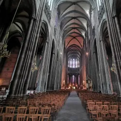 Clermont-Ferrand Cathedral (Cathédrale Notre-Dame-de-l'Assomption) - Clermont-Ferrand