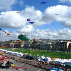Kite Festival (Festival International de Cerf-Volant) - Dieppe