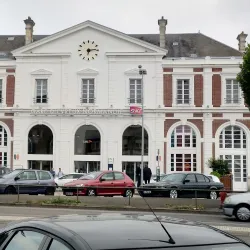 Evreux Train Station (Gare d'Évreux-Normandie) - Evreux