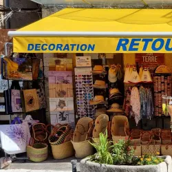 Local Artisan Shops - Fayence