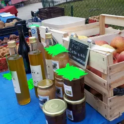 Village Market - Ginestas